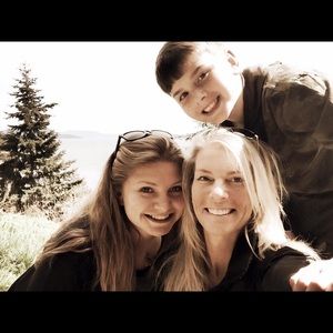 Meet your Posher, Taylor